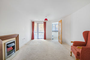 Living room- click for photo gallery